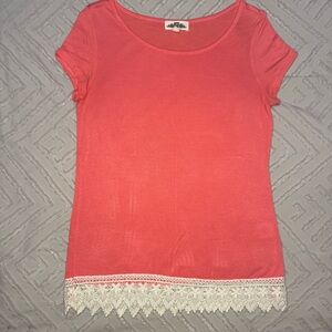 Hippie Rose Pink Lace Hem Tee | XS